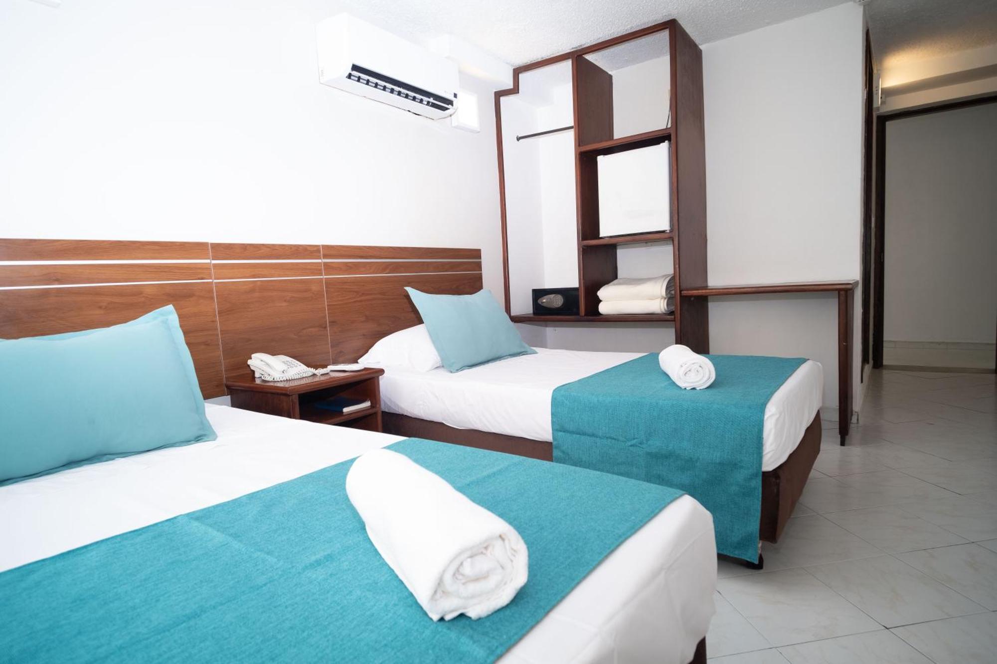 Hotel Portobelo Convention Center San Andres  Bagian luar foto